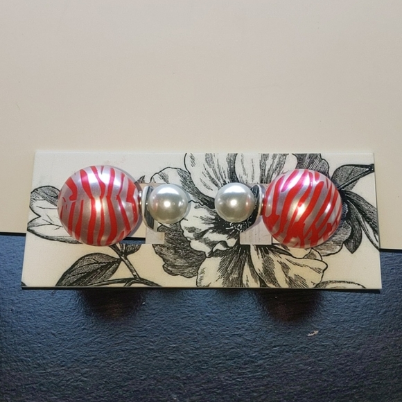 White and Pink Double Back Earrings - Picture 1 of 4